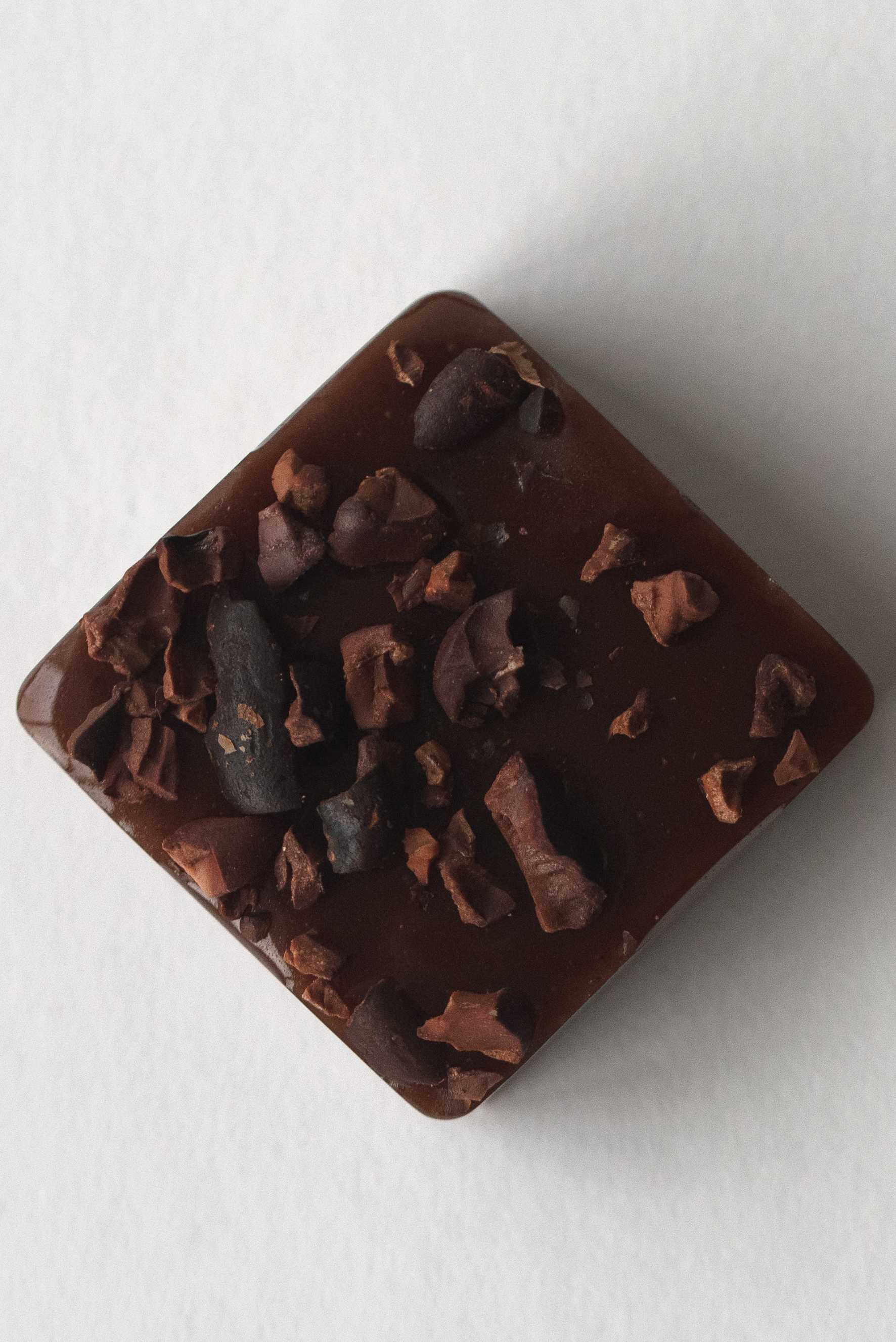 Raaka Cocoa & Cacao Nibs